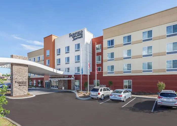 Best Hotels in Lebanon, Connecticut