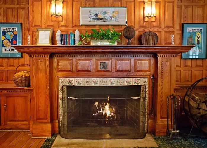 Top Hotels for Halloween in Salem MA