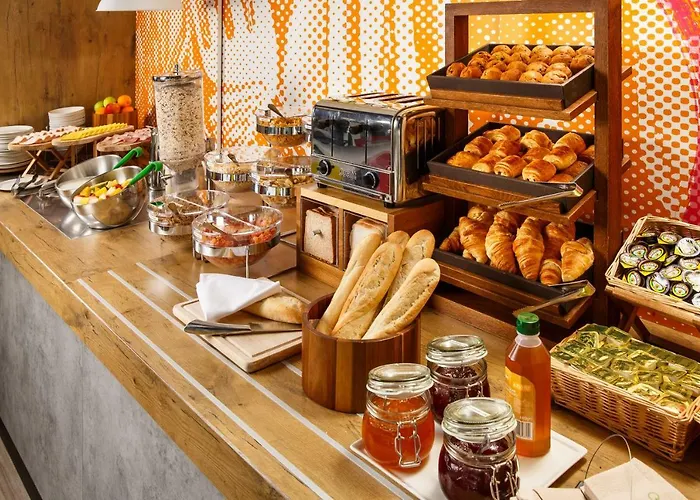 Best Hotels and Parking Southampton Port